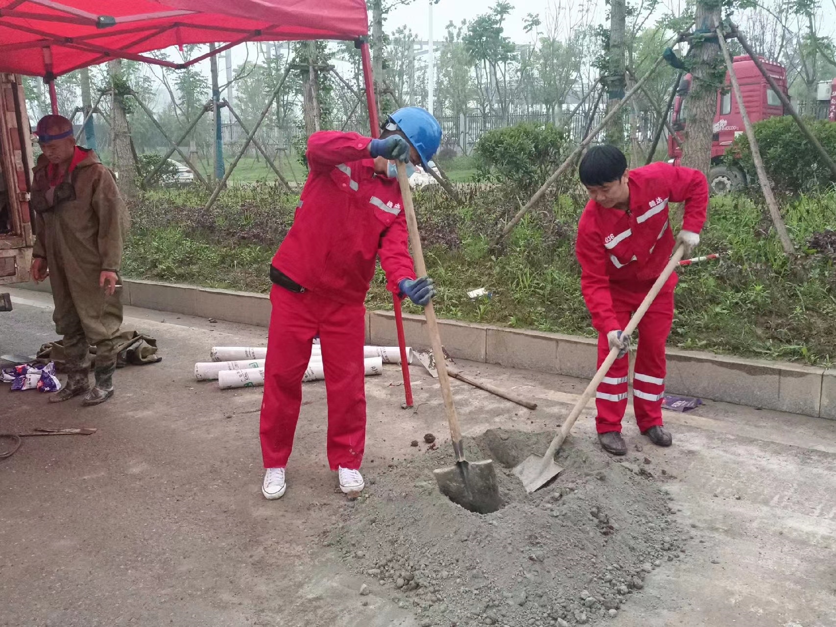 吴江管道疏通哪家好】及时进行市政管道清淤